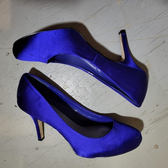 Le Chateau Bleu High Heels Size 9M - Picture 3 of 6